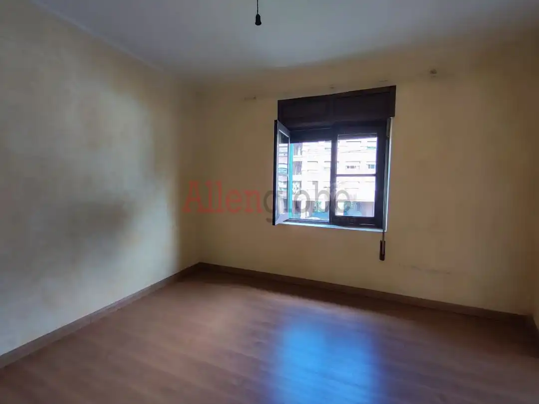 Dormitori de Casa o xalet en venda en Oviedo 
