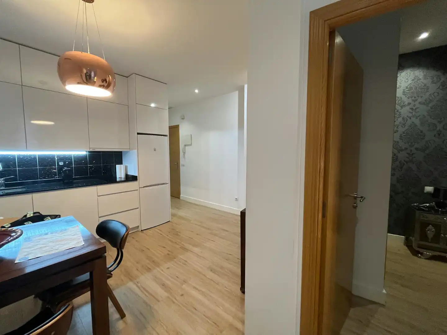 Kitchen of Flat for rent in Madrid  with Air Conditioner, Heating and Private garden