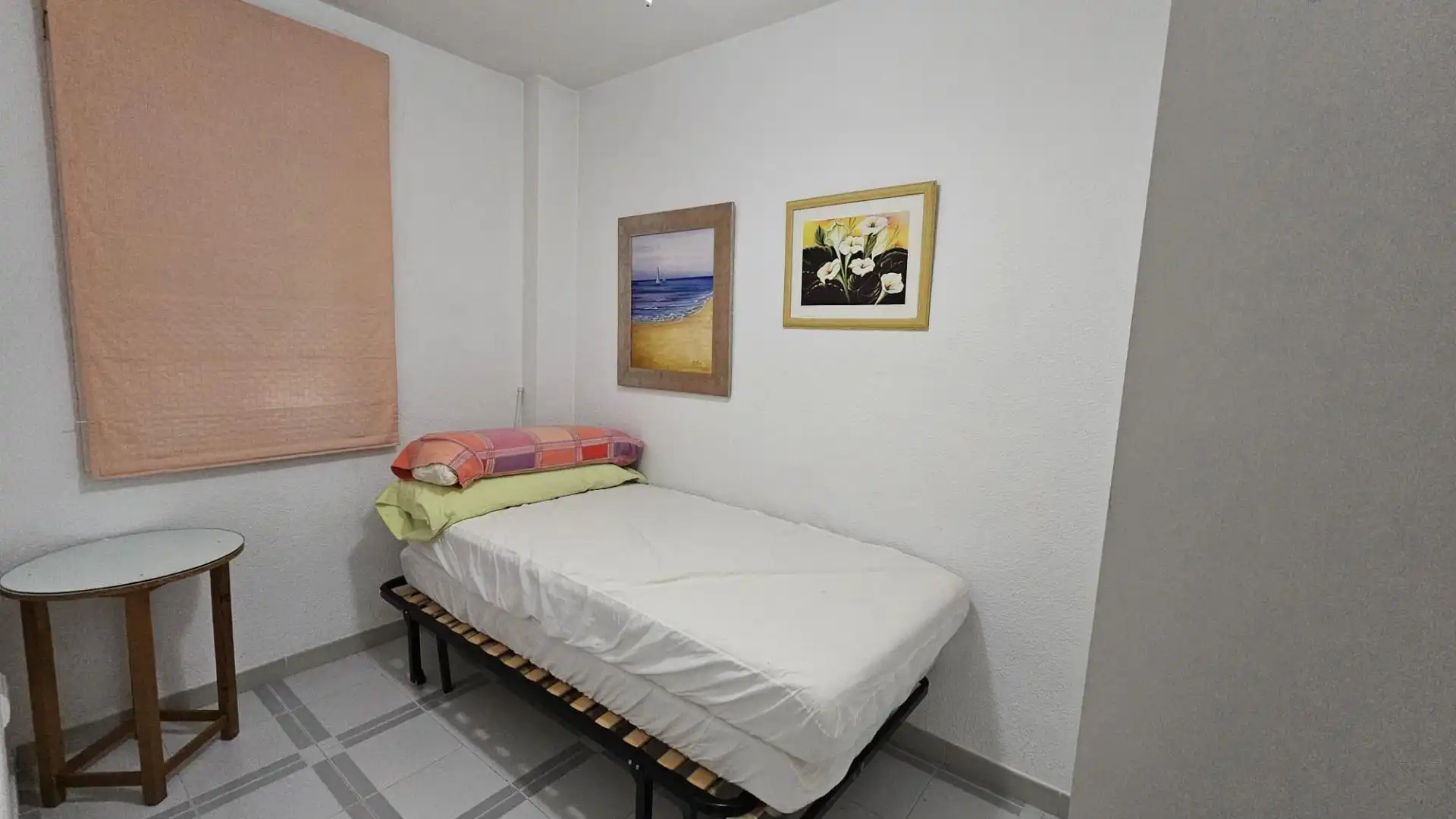 Bedroom of Flat for rent in Córdoba