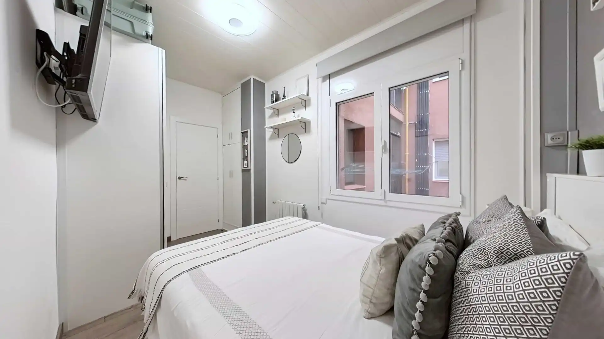 Piso con terraza en venta en Calle Virgili, imagen 18