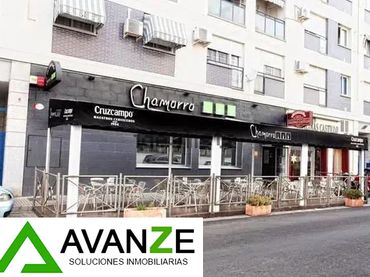 Local commercial à vendre à Sur