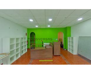 Premises to rent in  Zaragoza Capital  with Furnished