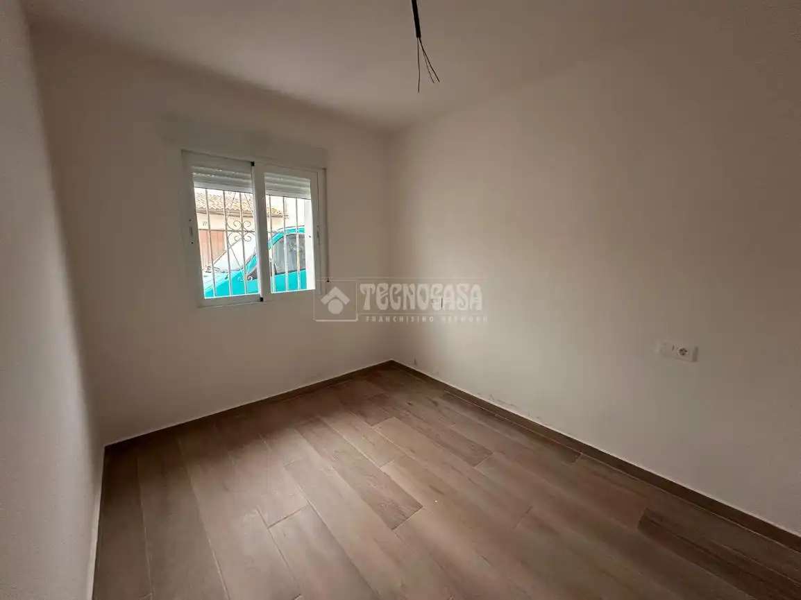 Habitación de Casa adosada en venta en Atarfe