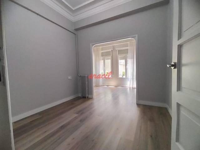 Local comercial en Alquiler en Centro