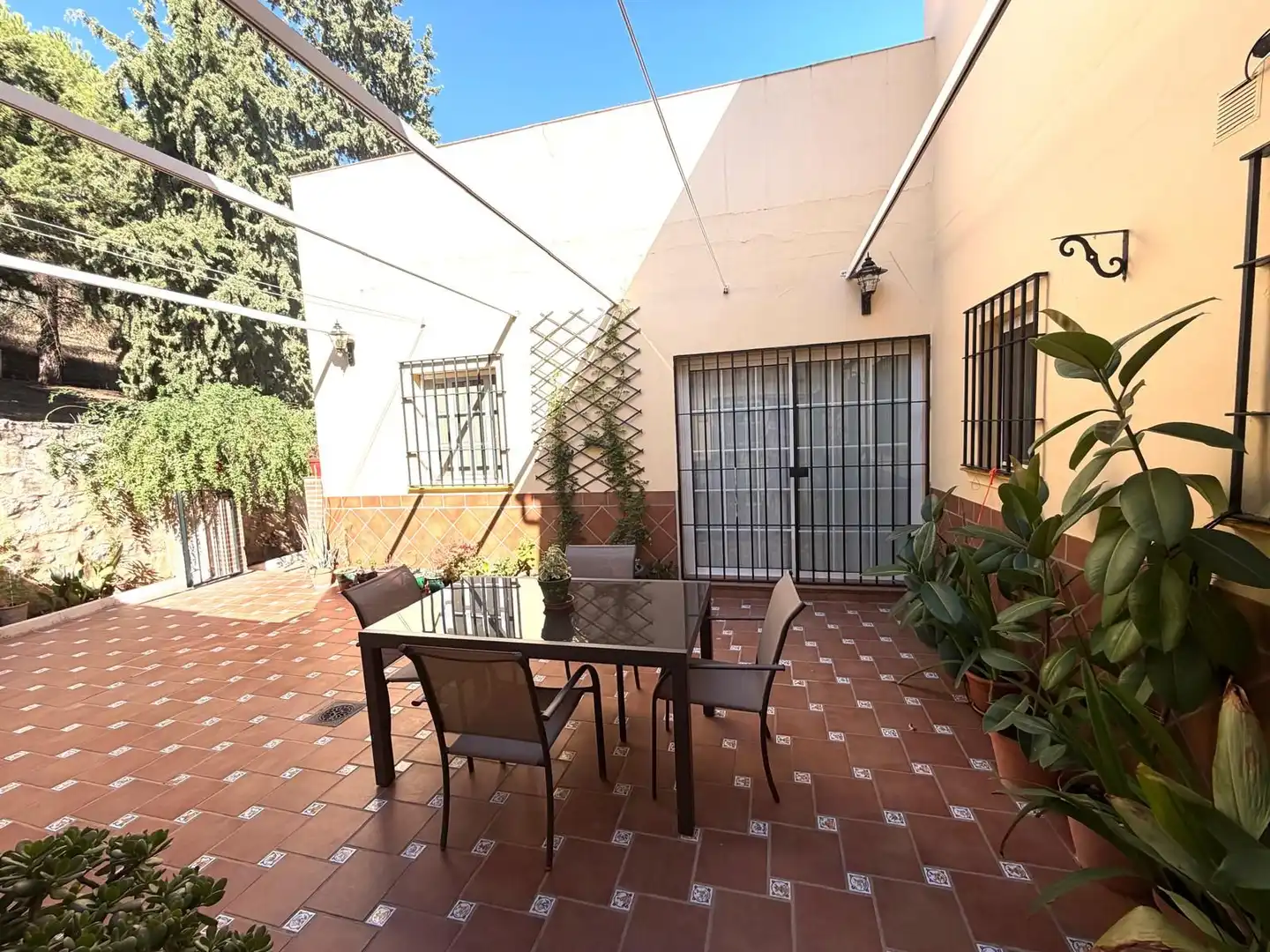 Jardí de Casa o xalet en venda en Antequera amb Jardí privat, Terrassa i Traster