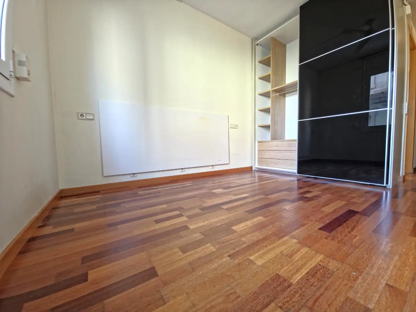 Flat with balcony for sale in Carrer de la Nació, imagen 10