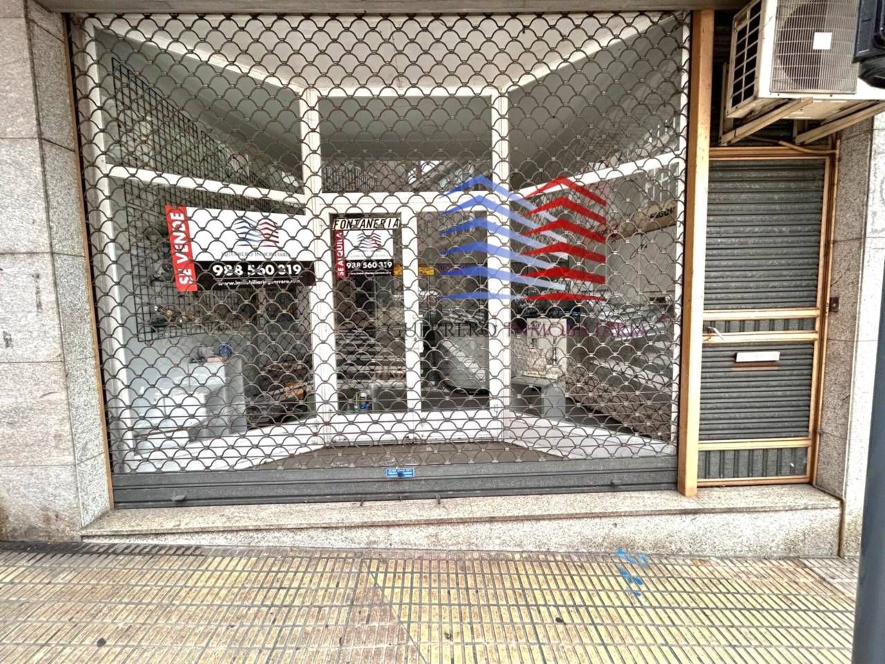 Premises for sale in Ourense Capital   with Air Conditioner