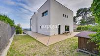 Vista exterior de Casa o xalet en venda en Bigues i Riells amb Aire condicionat, Calefacció i Jardí privat