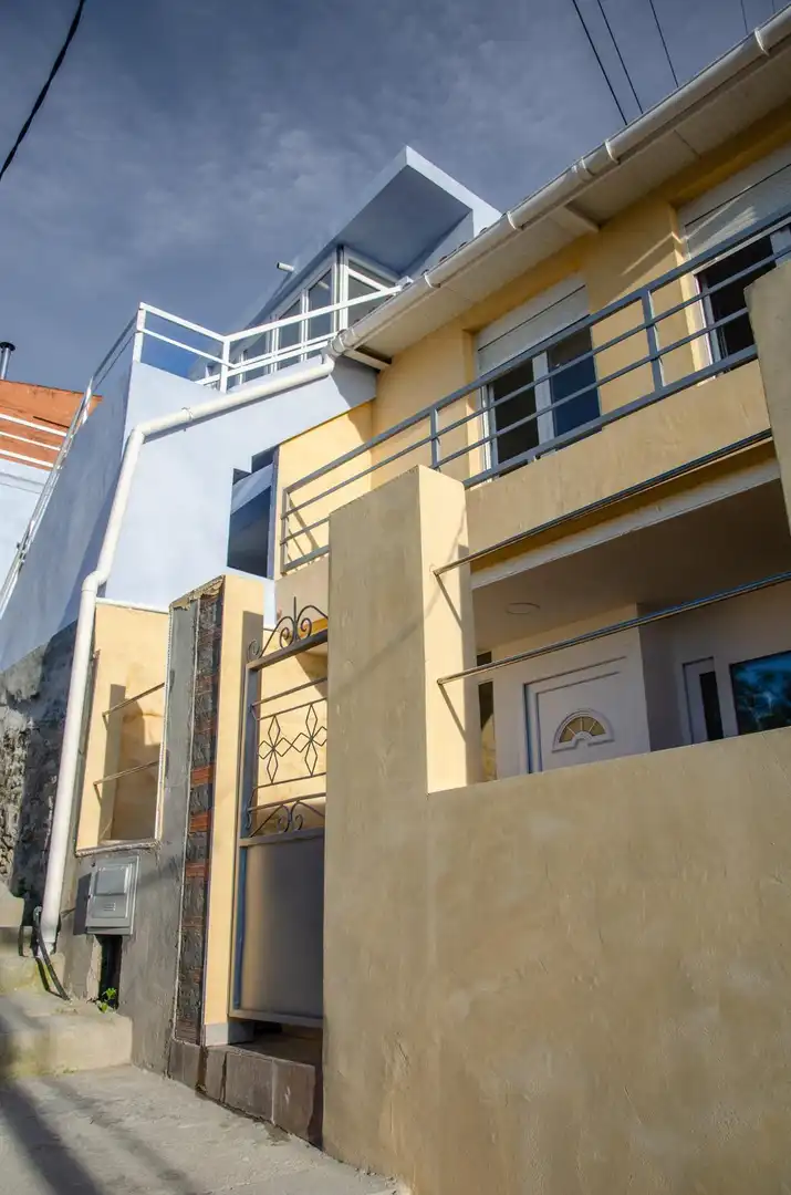 Vista exterior de Casa o chalet en venta en Vigo  con Aire acondicionado, Amueblado y Balcón