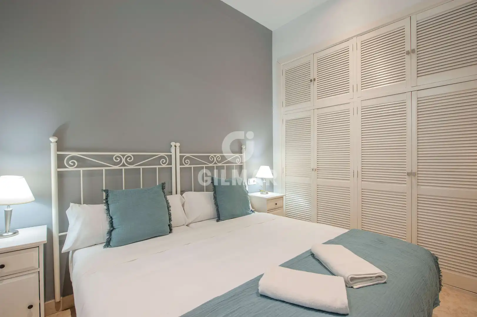 Bedroom of Flat for sale in Sevilla  with Heating, Storage room and Furnished