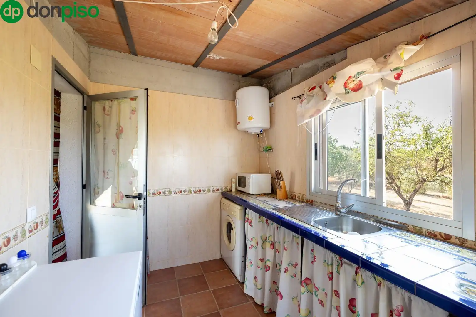 Finca rústica en venda a Calle de Moraleda a Cómpeta, Moraleda de Zafayona