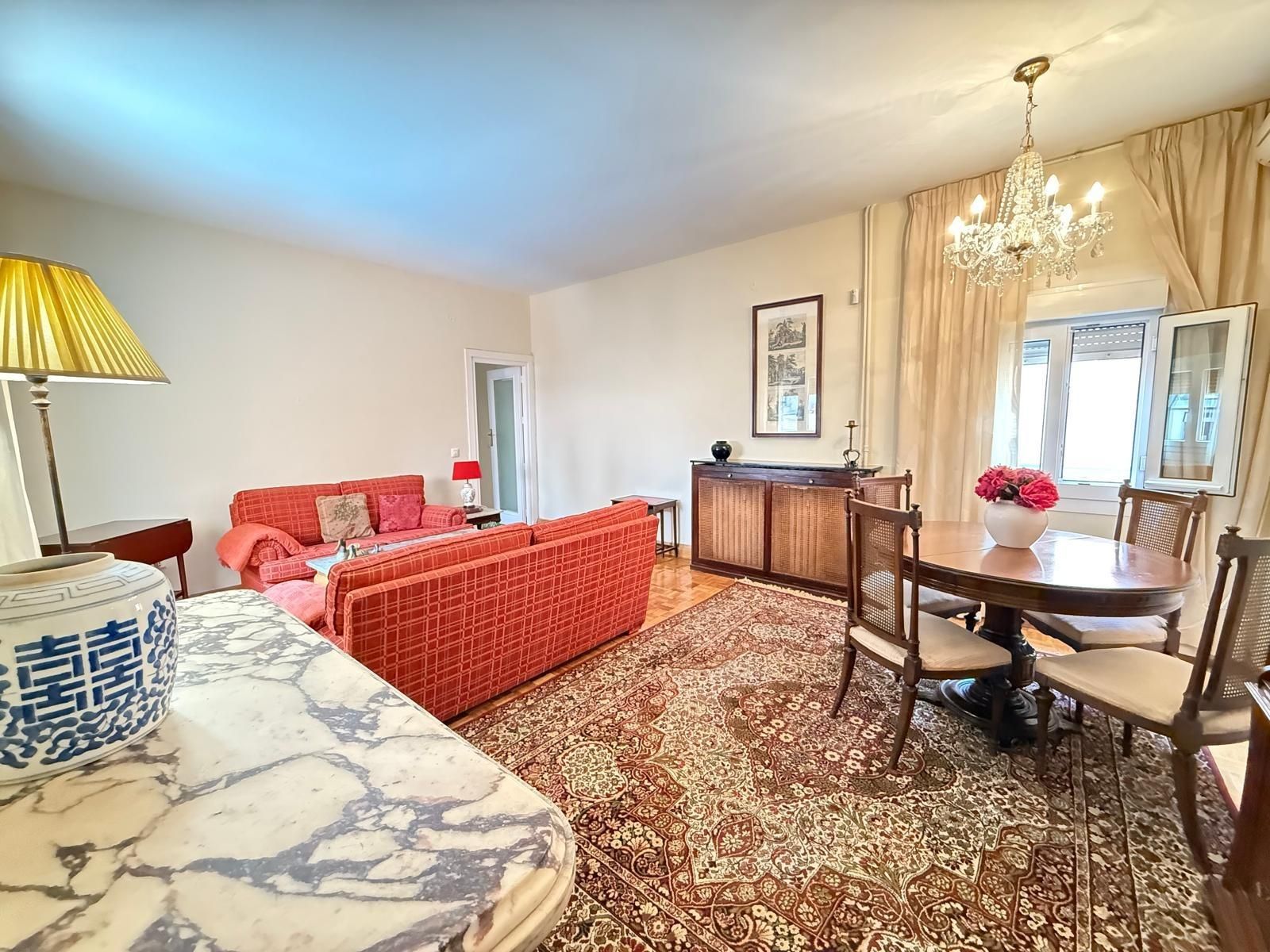 Sala d'estar de Àtic de lloguer en  Madrid Capital amb Aire condicionat, Calefacció i Terrassa