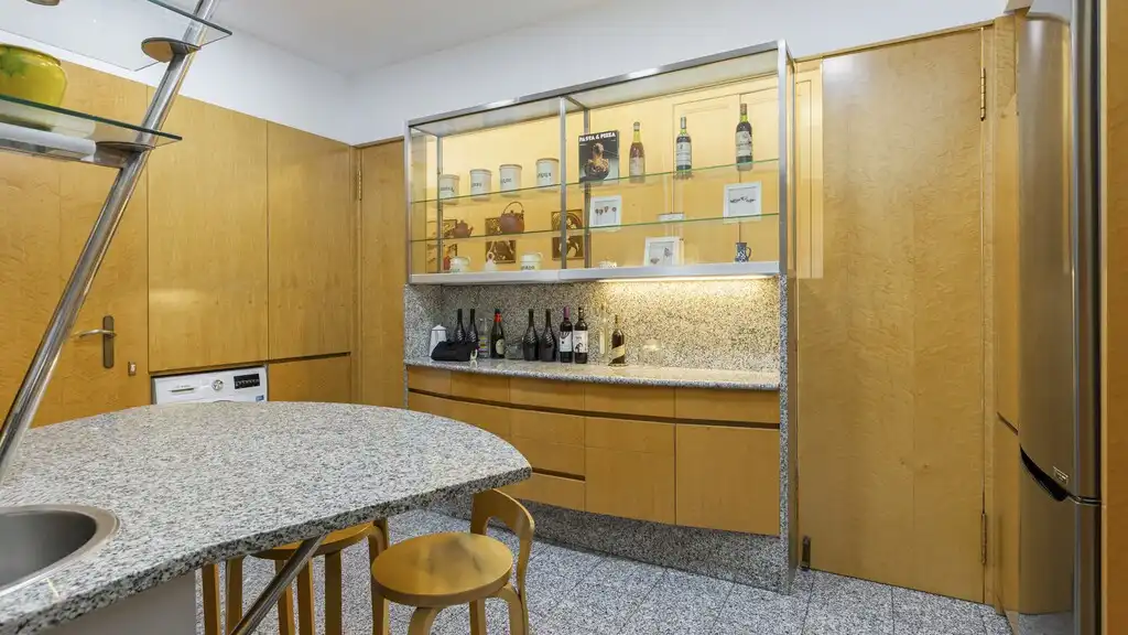 Küche von Wohnungen zum Verkauf in Barcelona mit Klimaanlage, Heizung und Terrasse