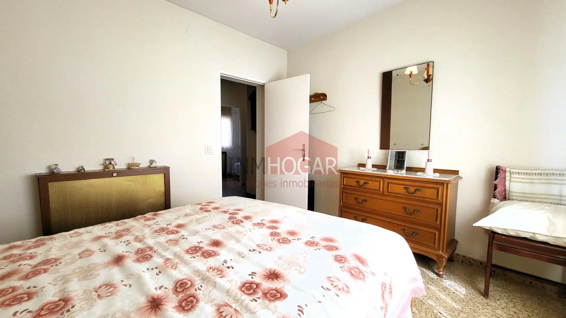Bedroom of Flat for sale in Navalmoral  with Terrace, Storage room and Furnished