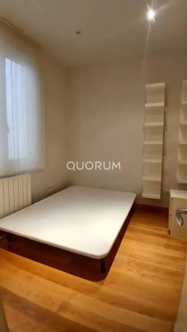 Schlafzimmer von Wohnung zum Verkauf in Bilbao  mit Heizung