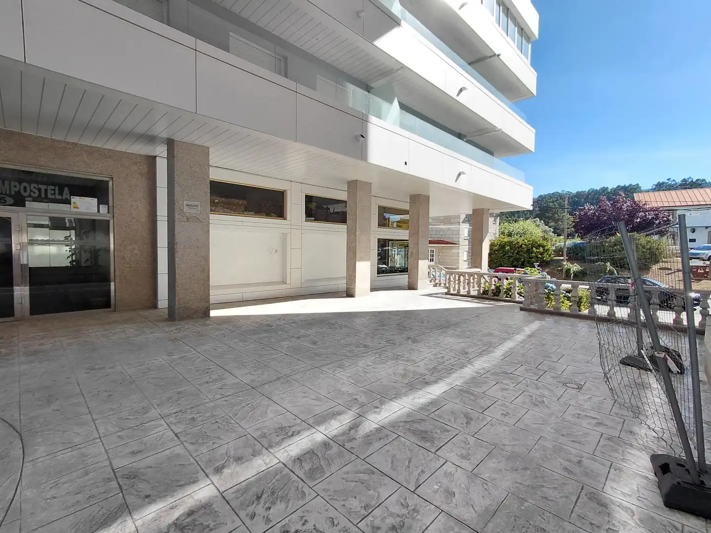 Local comercial de lloguer a Avenida de Rosalía de Castro, imagen 11
