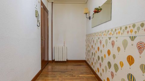 Foto 2 de Piso en venta en Plaza Maestro Mateo Hernández, 3, Azeta - Abatxolo, Portugalete