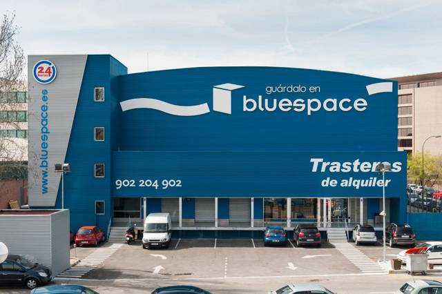 Trastero en Alquiler en Calle Trespaderne, 25 en Aeropuerto