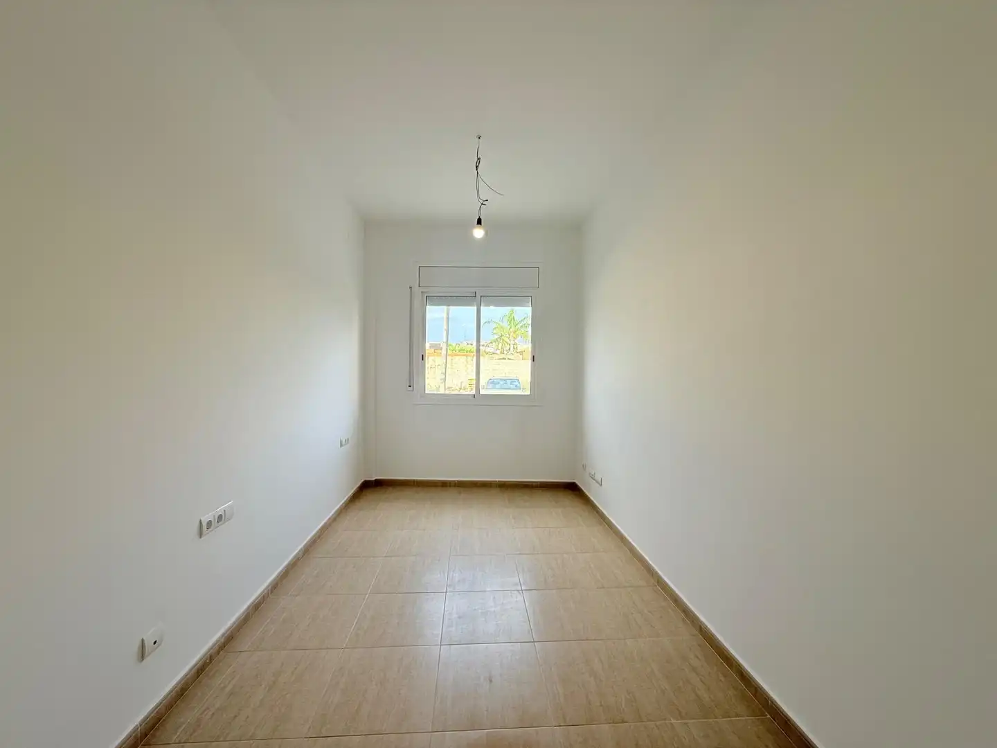 Bedroom of Flat for sale in Deltebre
