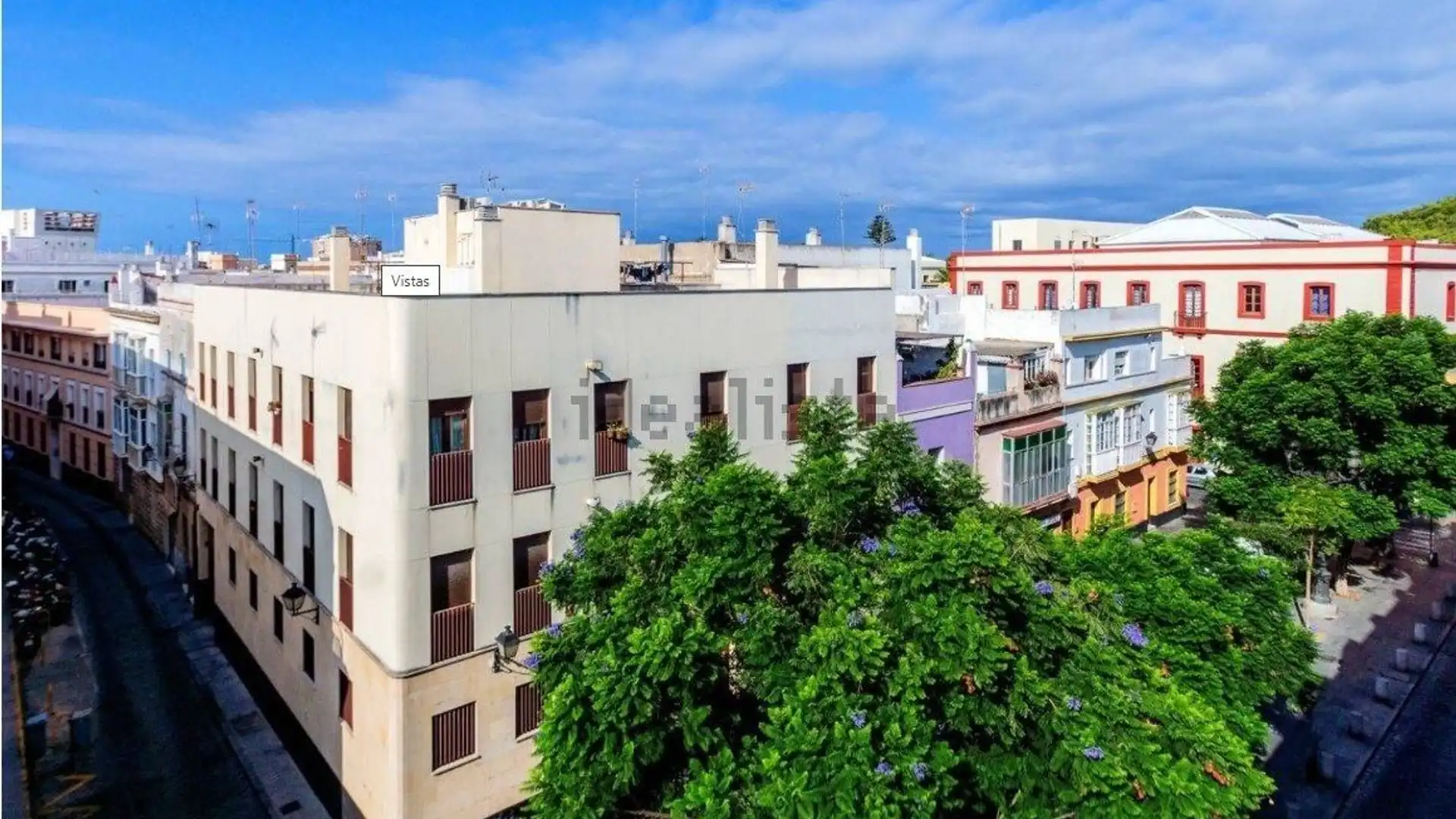 Vista exterior de Ático en venta en  Cádiz Capital con Aire acondicionado y Terraza