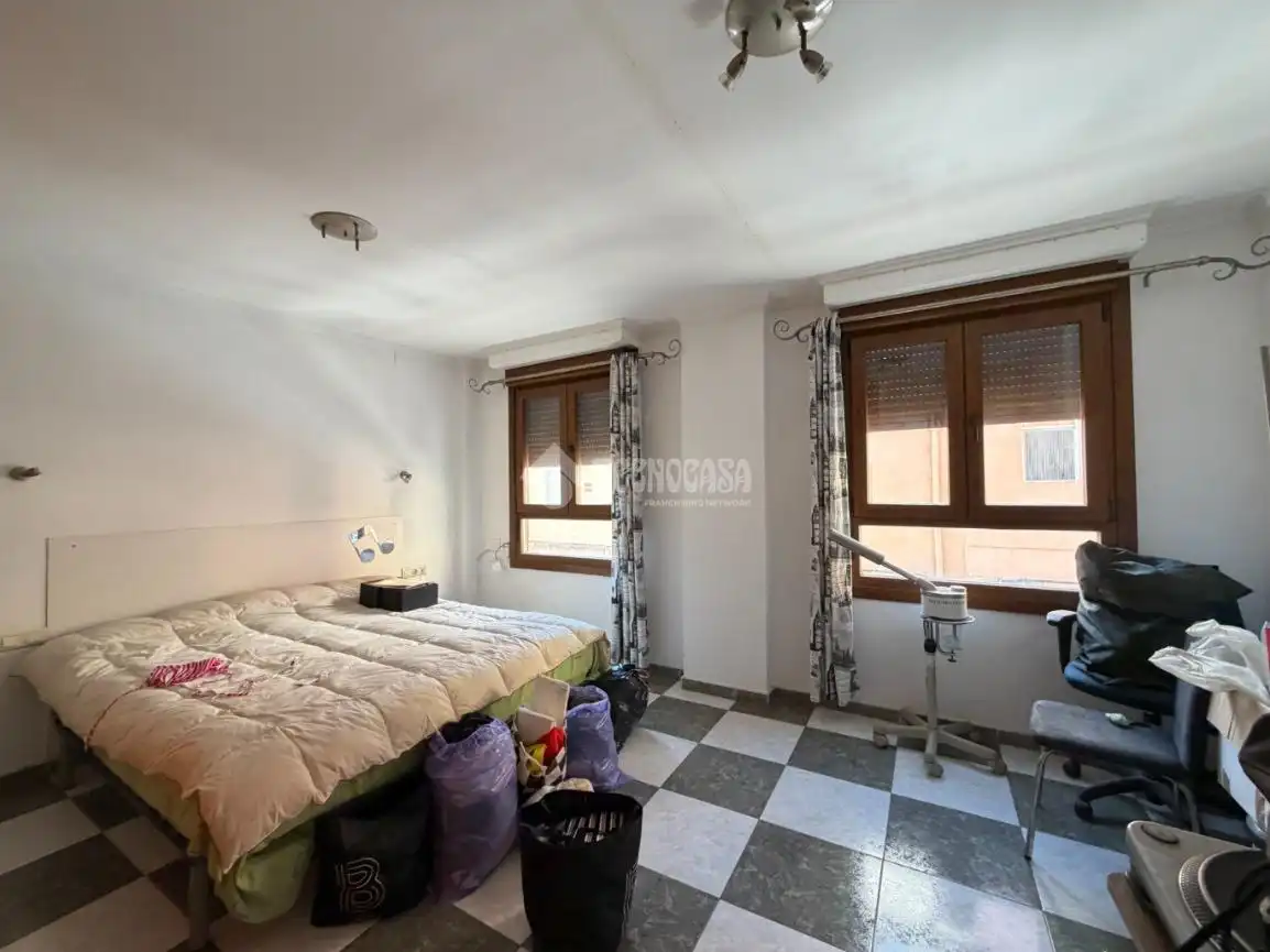 Habitación de Casa adosada en venta en Xirivella con Aire acondicionado