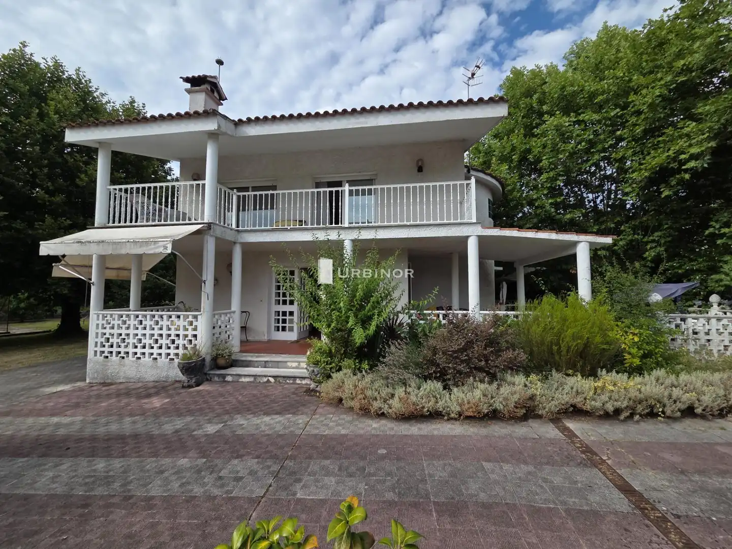 House with terrace for sale in O Pereiro de Aguiar