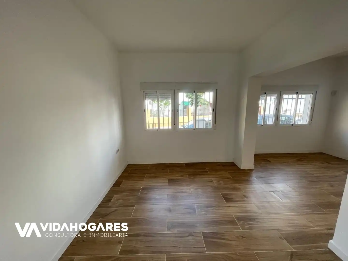 Bedroom of Flat for sale in Rota