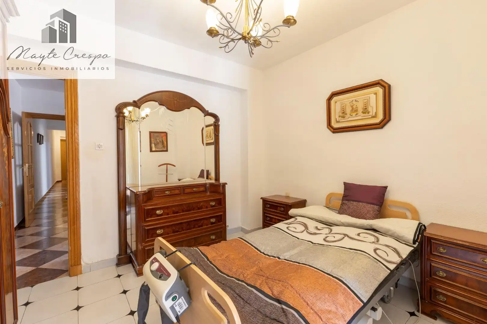 Habitación de Piso en venta en Granada con Terraza, Amueblado y Balcón