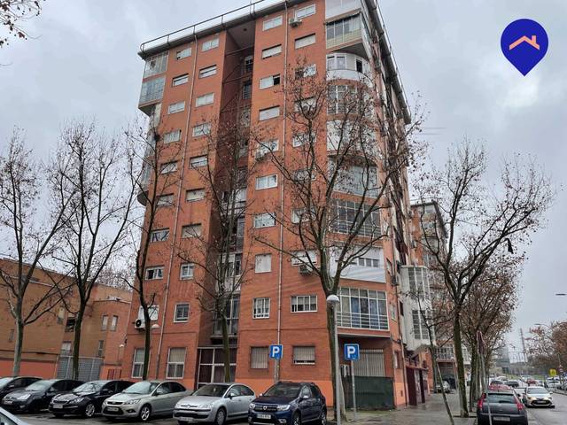 Piso en Venta en Calle Campotéjar en Orcasur - 12 de Octubre