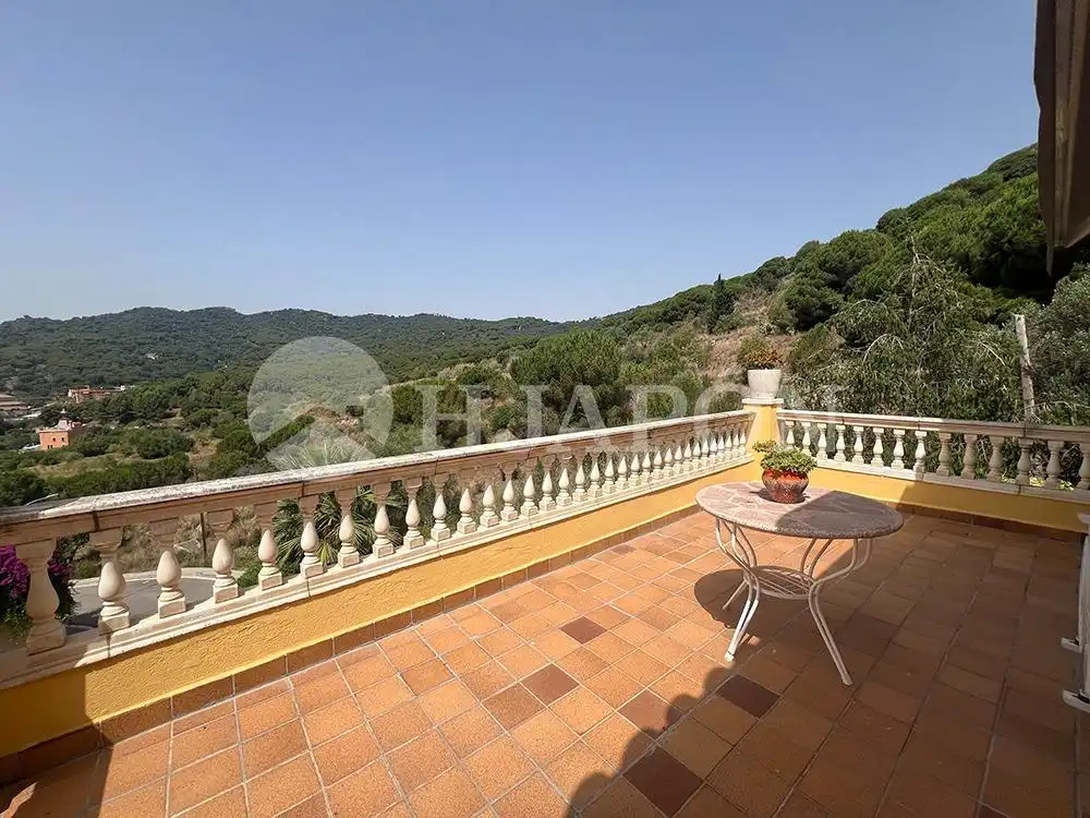 Terrassa de Casa o xalet en venda en Vilassar de Dalt amb Aire condicionat, Calefacció i Jardí privat