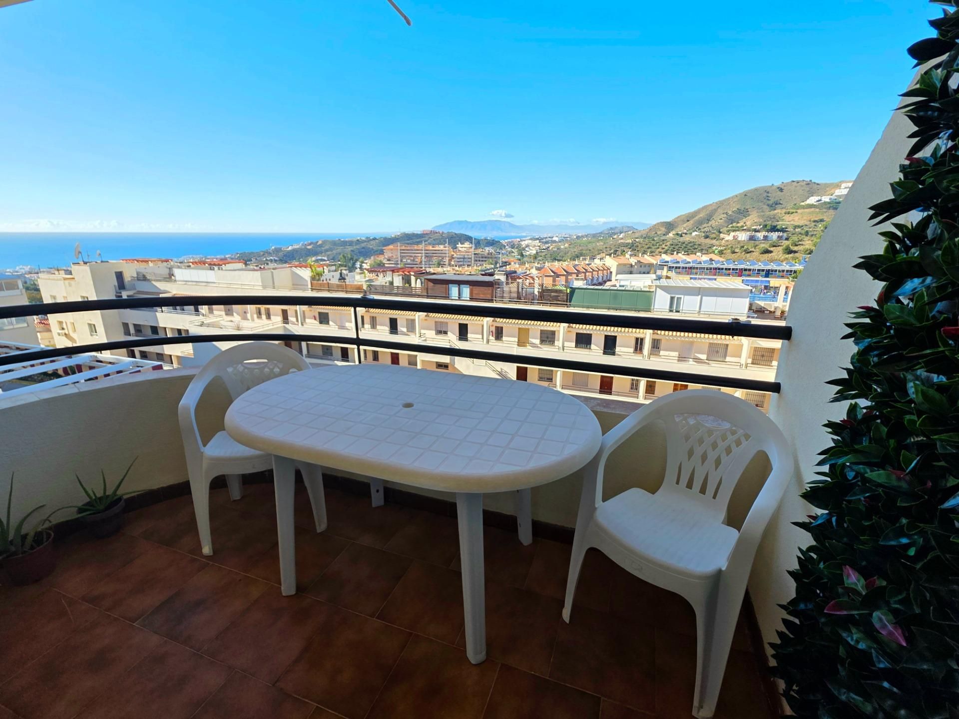 Terrassa de Pis en venda en Rincón de la Victoria amb Aire condicionat, Terrassa i Piscina comunitària