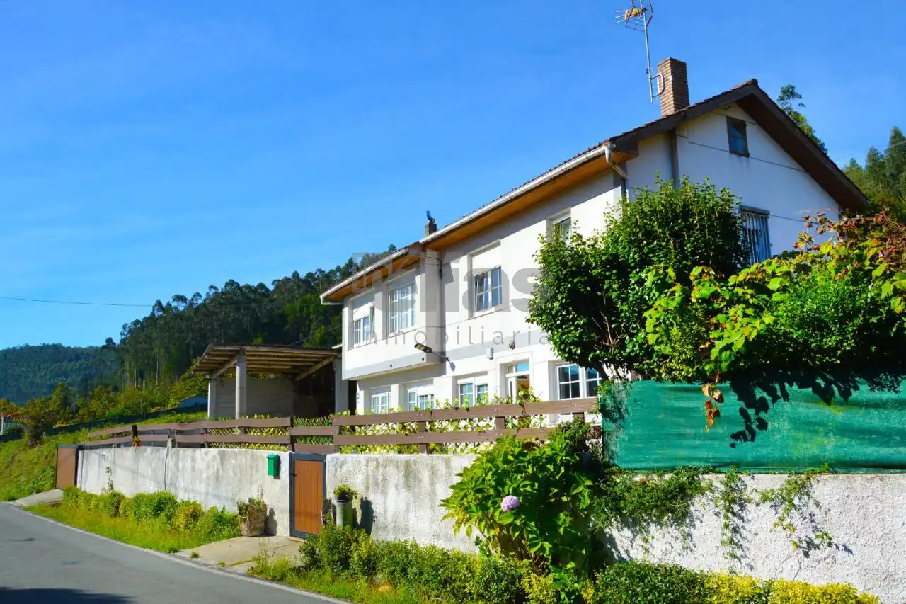 Exterior view of Houses for sale in Cabana de Bergantiños  with Heating and Private garden
