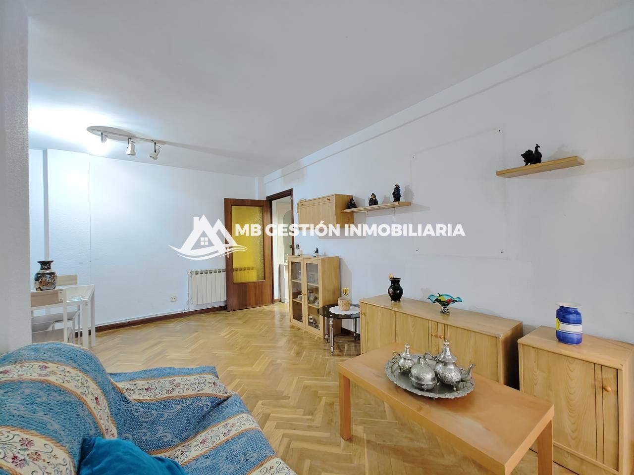 Sala d'estar de Pis en venda en Fuenlabrada amb Calefacció, Parquet i Terrassa