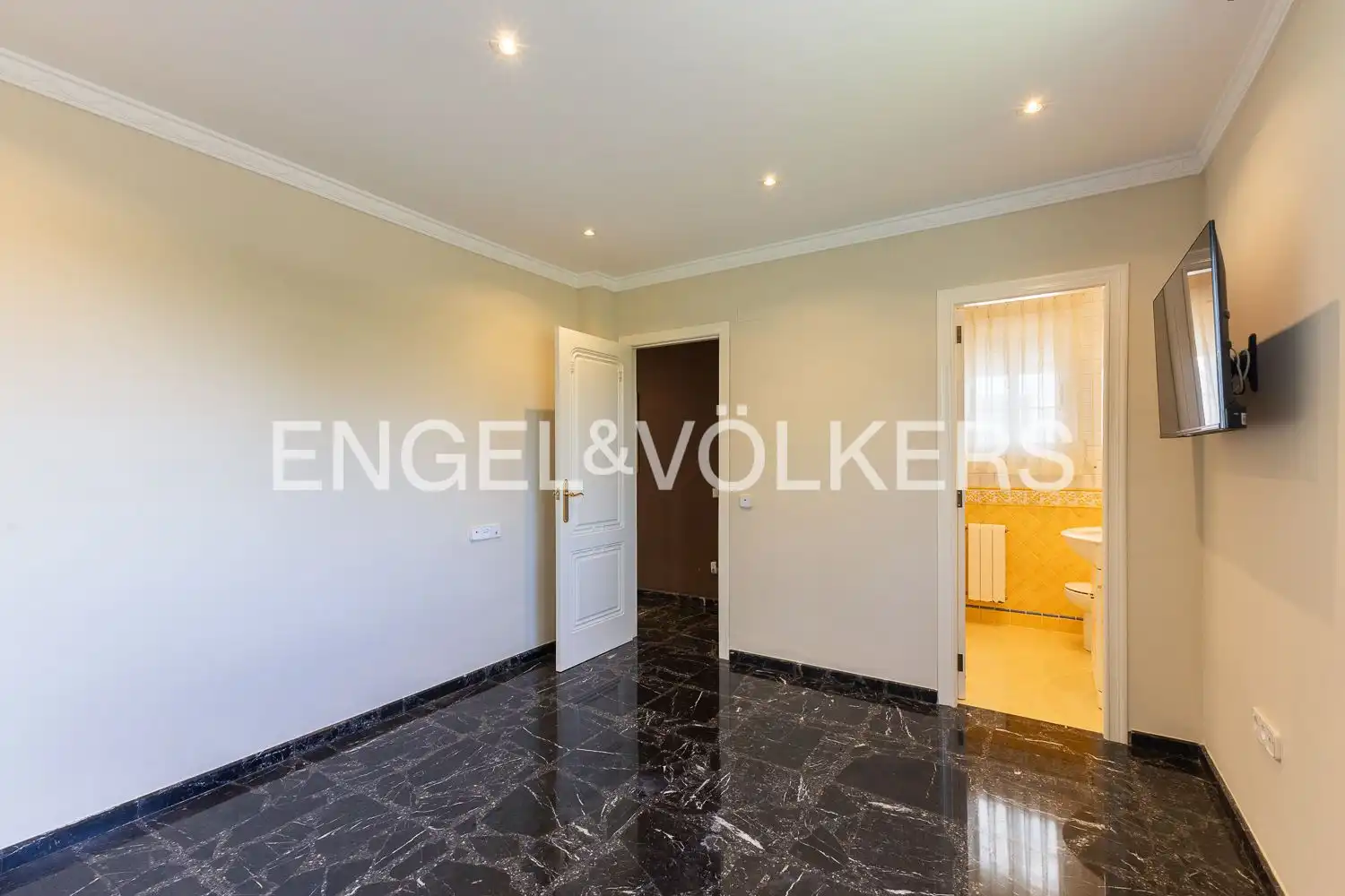 House with pool for sale in Serra, imagen 39