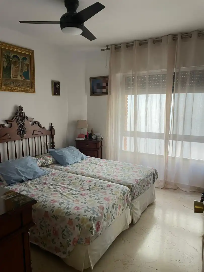 Bedroom of Flat for sale in Córdoba  with Air Conditioner, Heating and Storage room