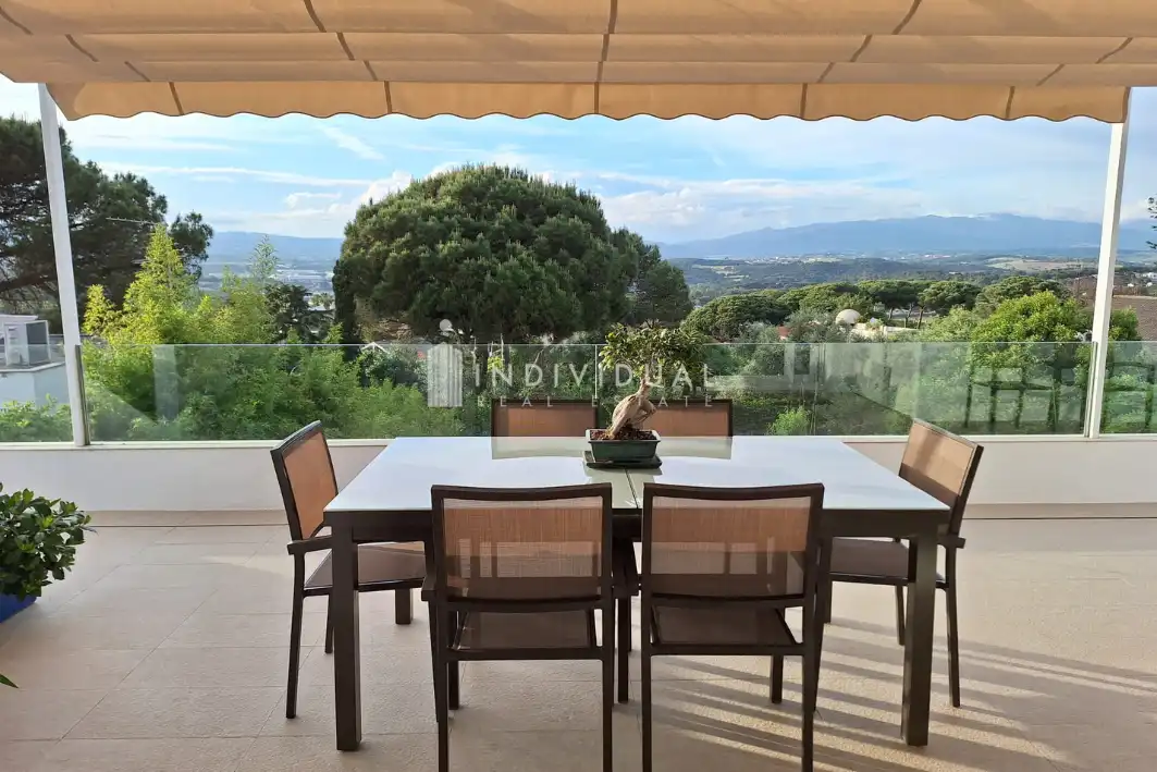 Terrassa de Casa o xalet en venda en Vallromanes amb Aire condicionat, Calefacció i Jardí privat
