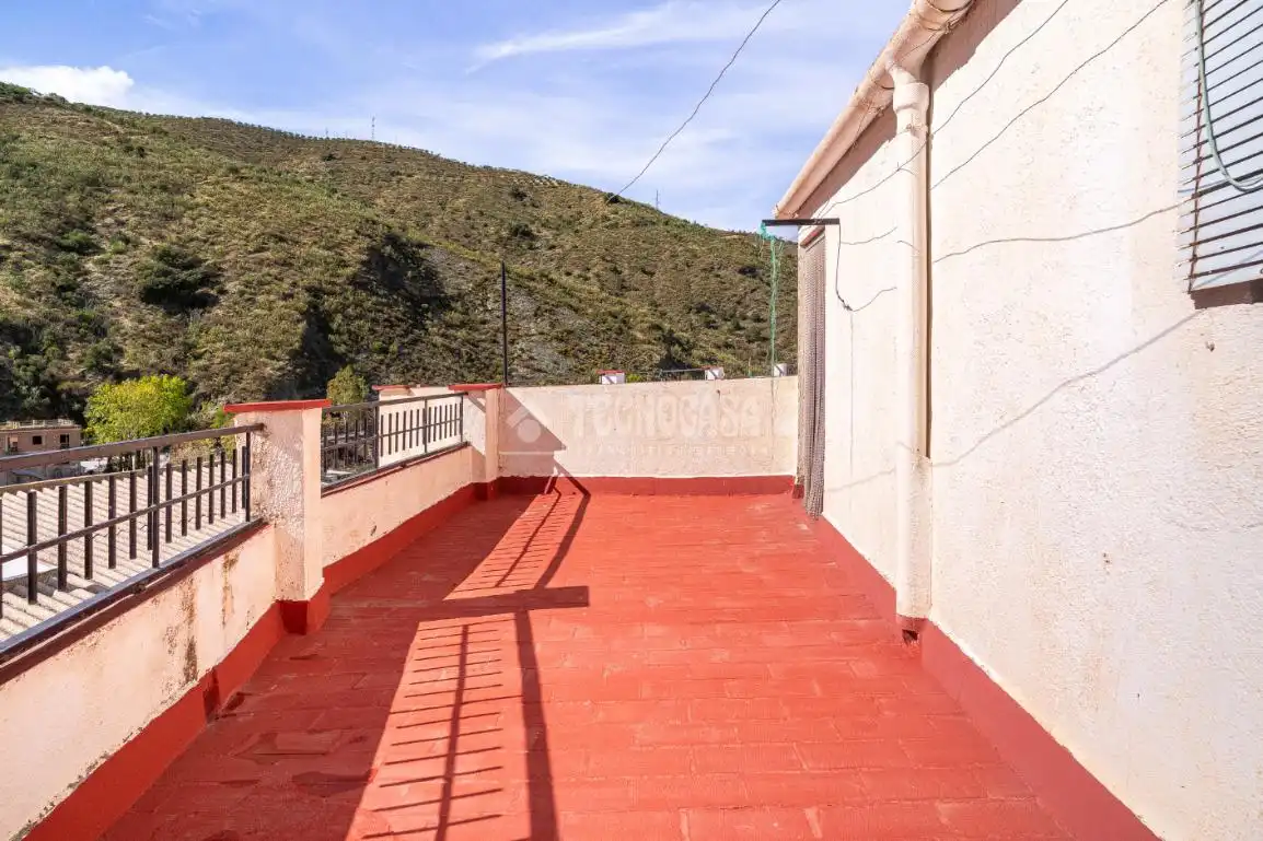 Terrasse von Einfamilien-Reihenhaus zum Verkauf in Torvizcón mit Terrasse