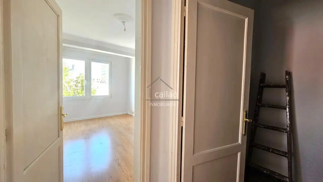 Bedroom of Flat for rent in Ferrol  with Heating and Storage room