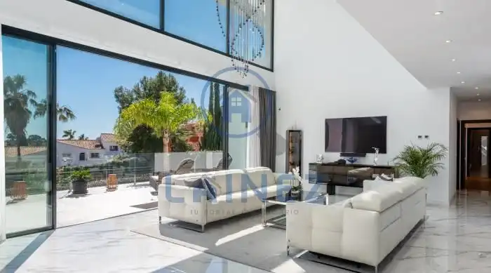 Casa amb terrassa en venda a Benahavís pueblo, imagen 8