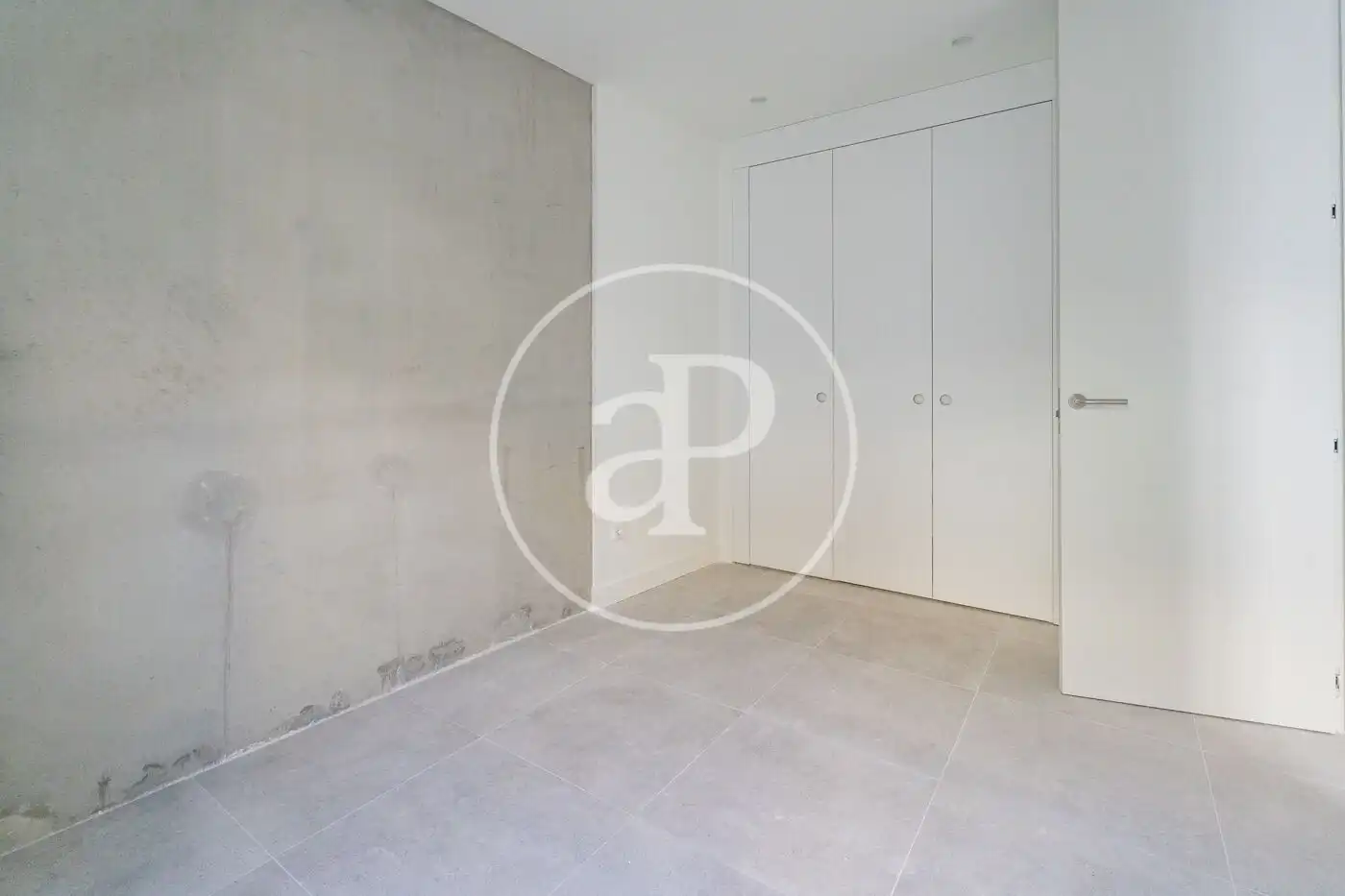 Habitación de Piso de alquiler en Madrid con Aire acondicionado, Calefacción y Jardín privado