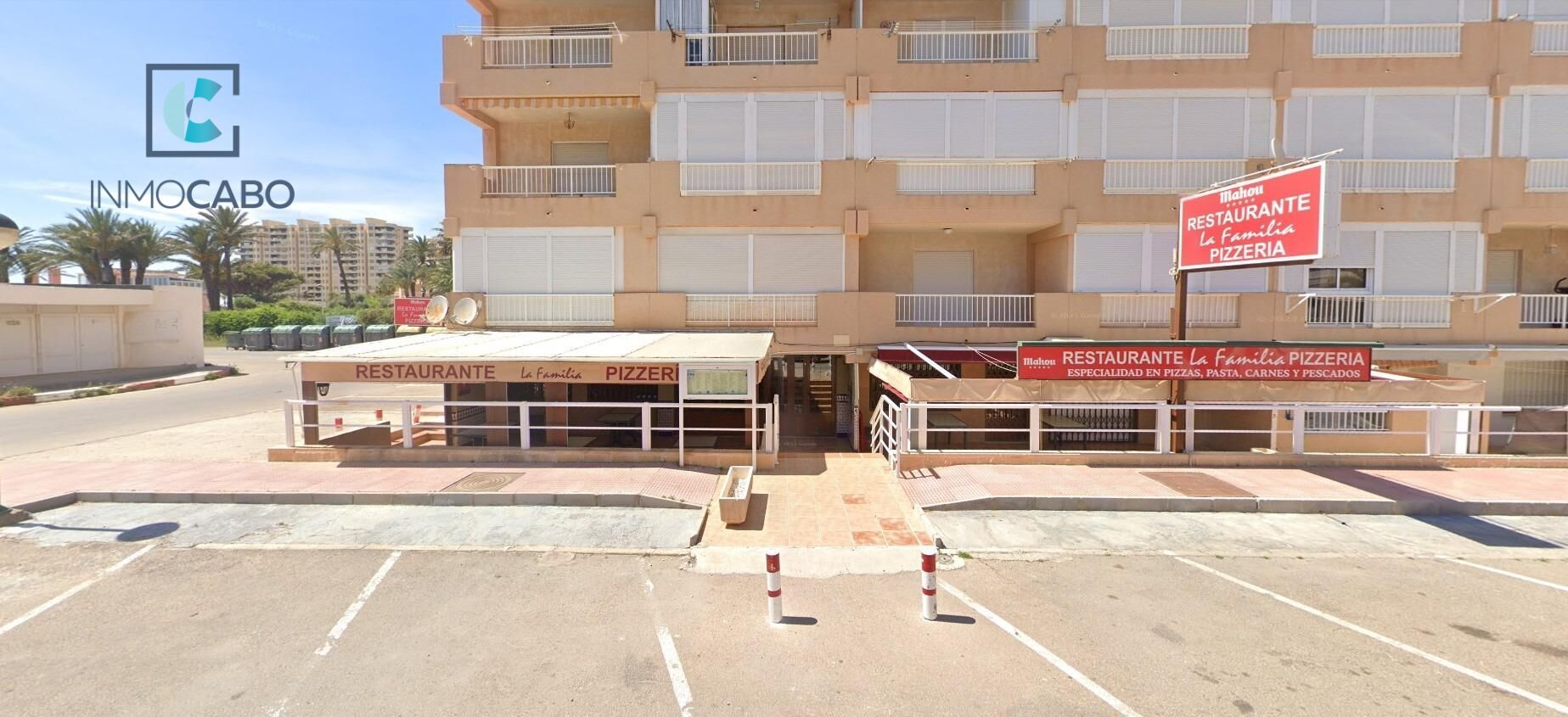 Local en venda en La Manga del Mar Menor amb Aire condicionat, Terrassa i Moblat