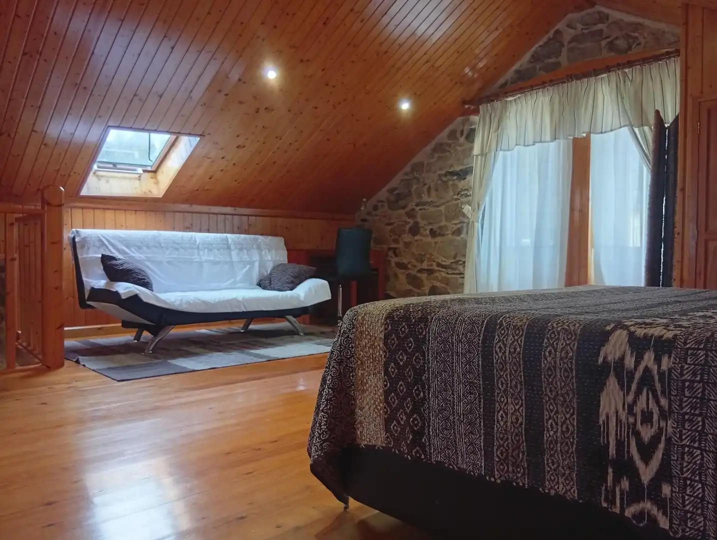 Dormitori de Casa o xalet en venda en Cabanas amb Calefacció, Jardí privat i Traster