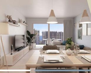 Sala d'estar de Apartament en venda en Torrevieja amb Jardí privat, Terrassa i Traster