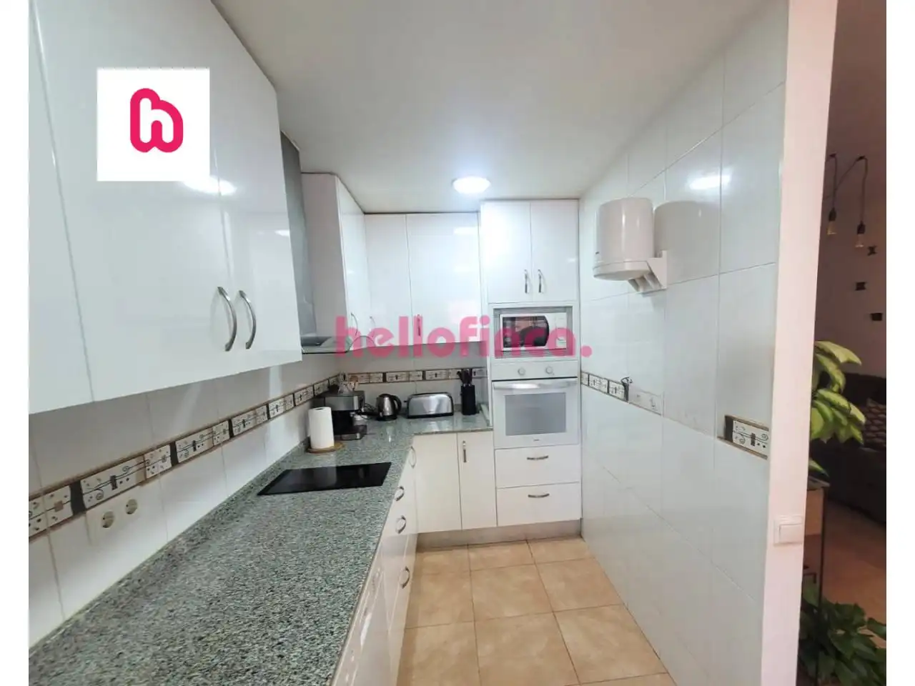 Küche von Wohnung zum Verkauf in Sant Celoni mit Klimaanlage, Heizung und Balkon