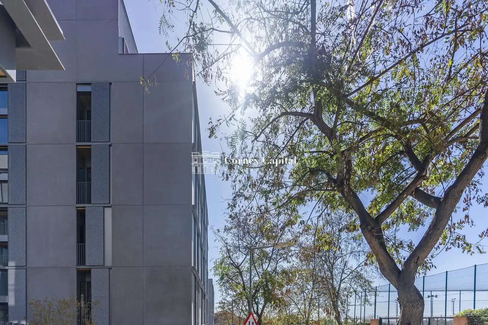 Exterior view of Flat for sale in Barcelona  with Air Conditioner, Heating and Private garden