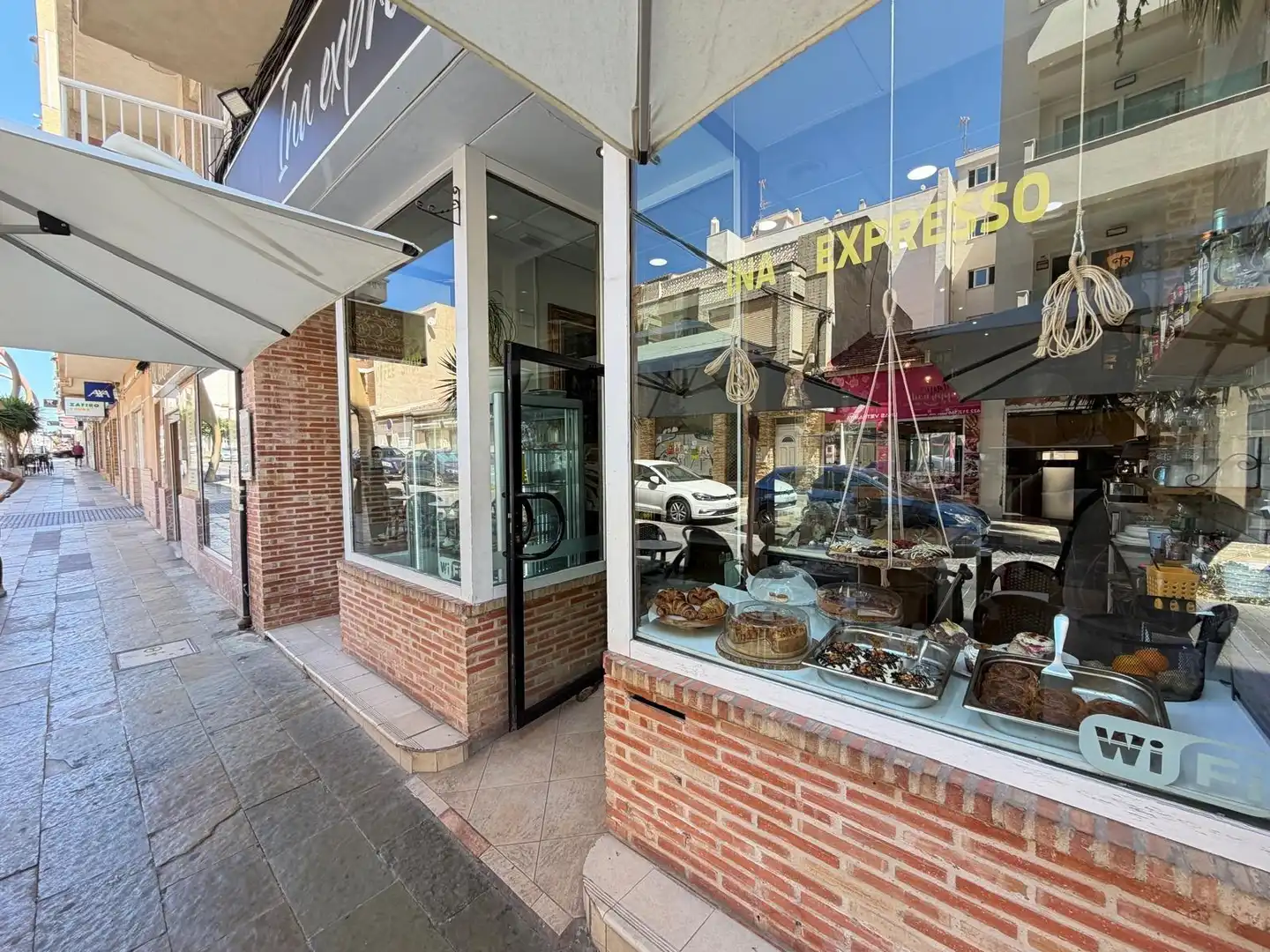Commercial properties for rent in Torrevieja  with Air Conditioner and Furnished