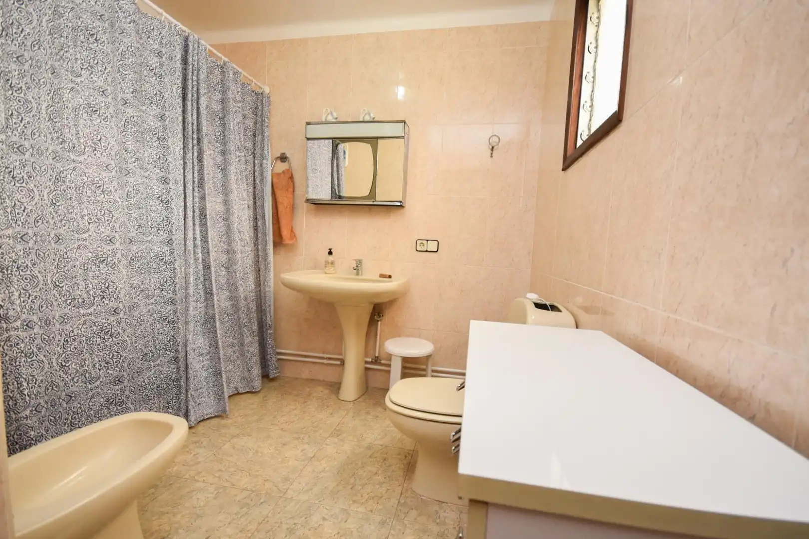 Baño de Piso en venta en  Palma de Mallorca con Terraza y Balcón