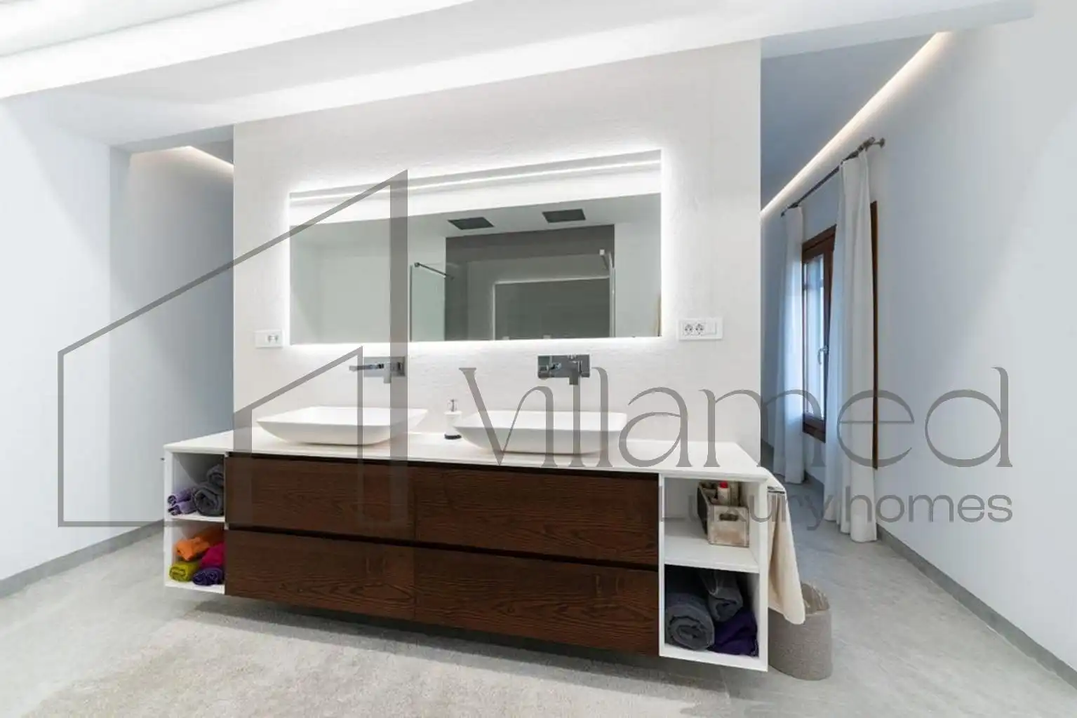 Bathroom of Houses for sale in Náquera  with Private garden, Swimming Pool and Alarm