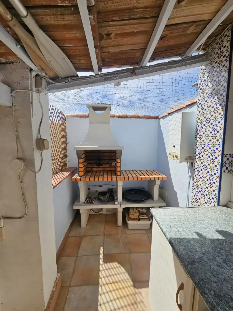 Cuina de Casa o xalet de lloguer en Cartagena amb Jardí privat, Moblat i Forn