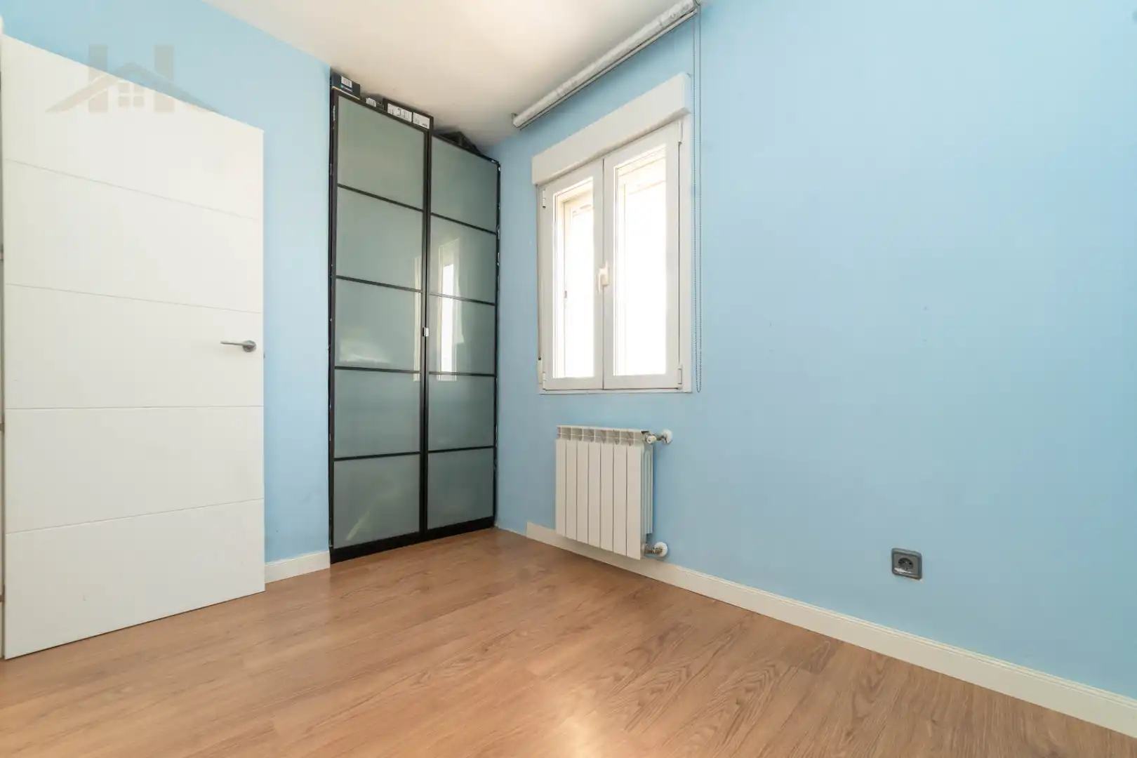 Bedroom of Flat for sale in Fuenlabrada  with Air Conditioner, Heating and Storage room